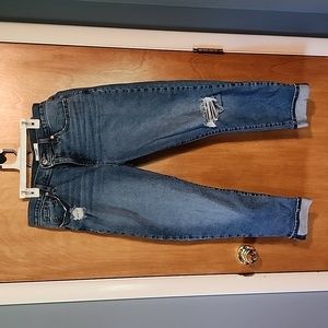 Levi's bf jeans